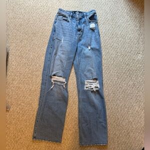 Hollister Ultra High-Rise Dad Jeans